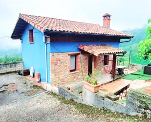 Exterior view of House or chalet for sale in Bimenes