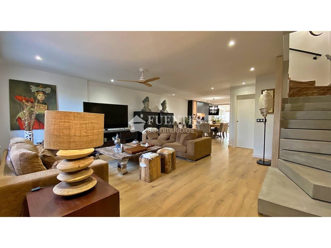 Single-family semi-detached for sale in Calle Olimpo, Albufereta