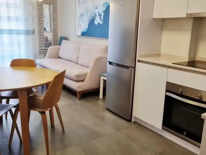 Sala d'estar de Apartament en venda en Fuengirola amb Aire condicionat i Balcó