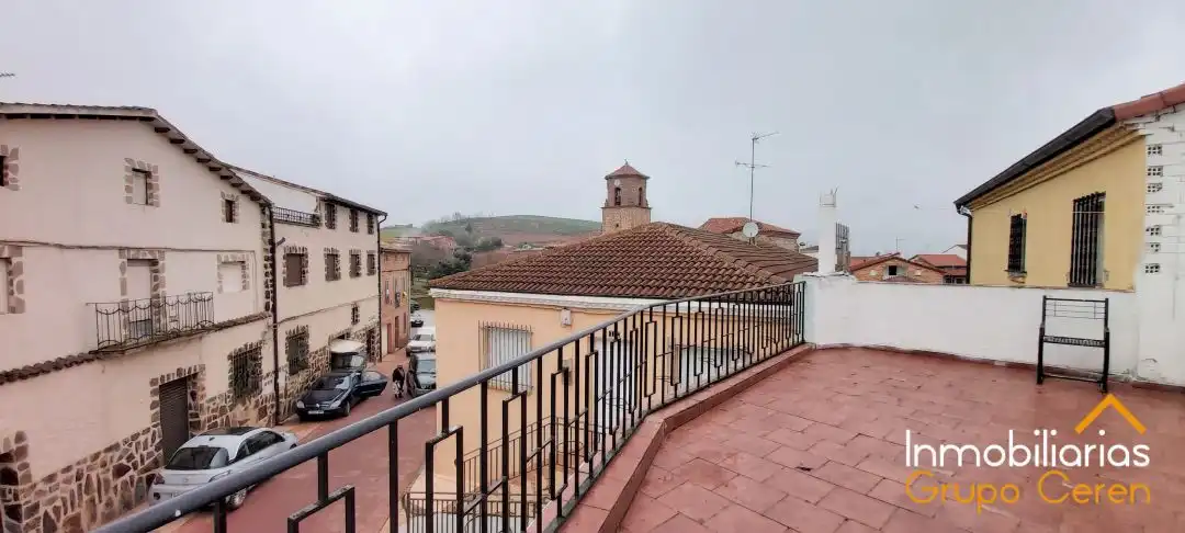 Casa o xalet en venda a Plaza Ayuntamiento, Villar de Torre