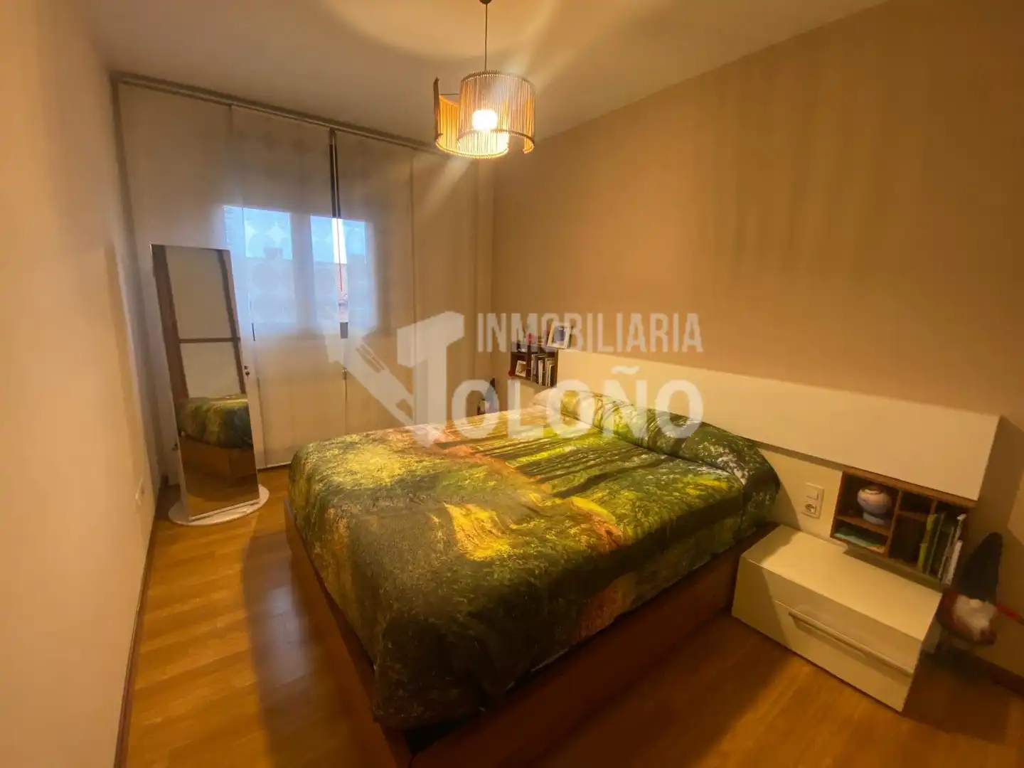 Piso en venta en Calle Luis Cernuda, 38, Haro