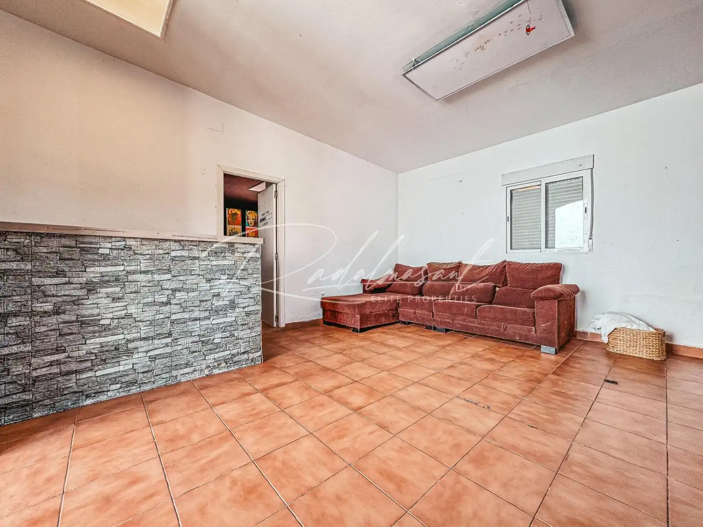 Houses for sale in Reus  with Air Conditioner, Swimming Pool and Furnished