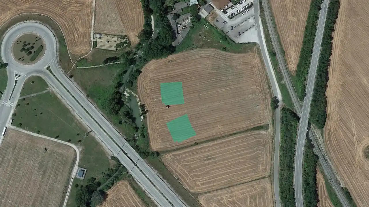 Rustikales Grundstück zum Verkauf in Sector S-1 de Esquiroz, imagen 3