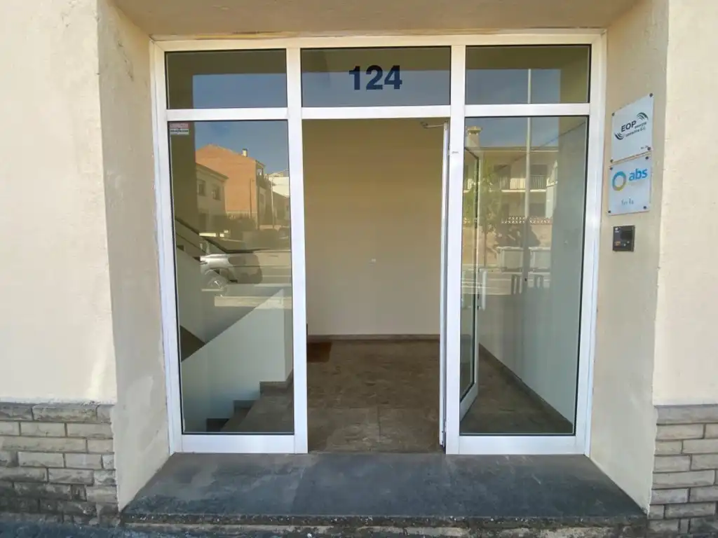 Local comercial en venda a Caldes de Montbui, imagen 3