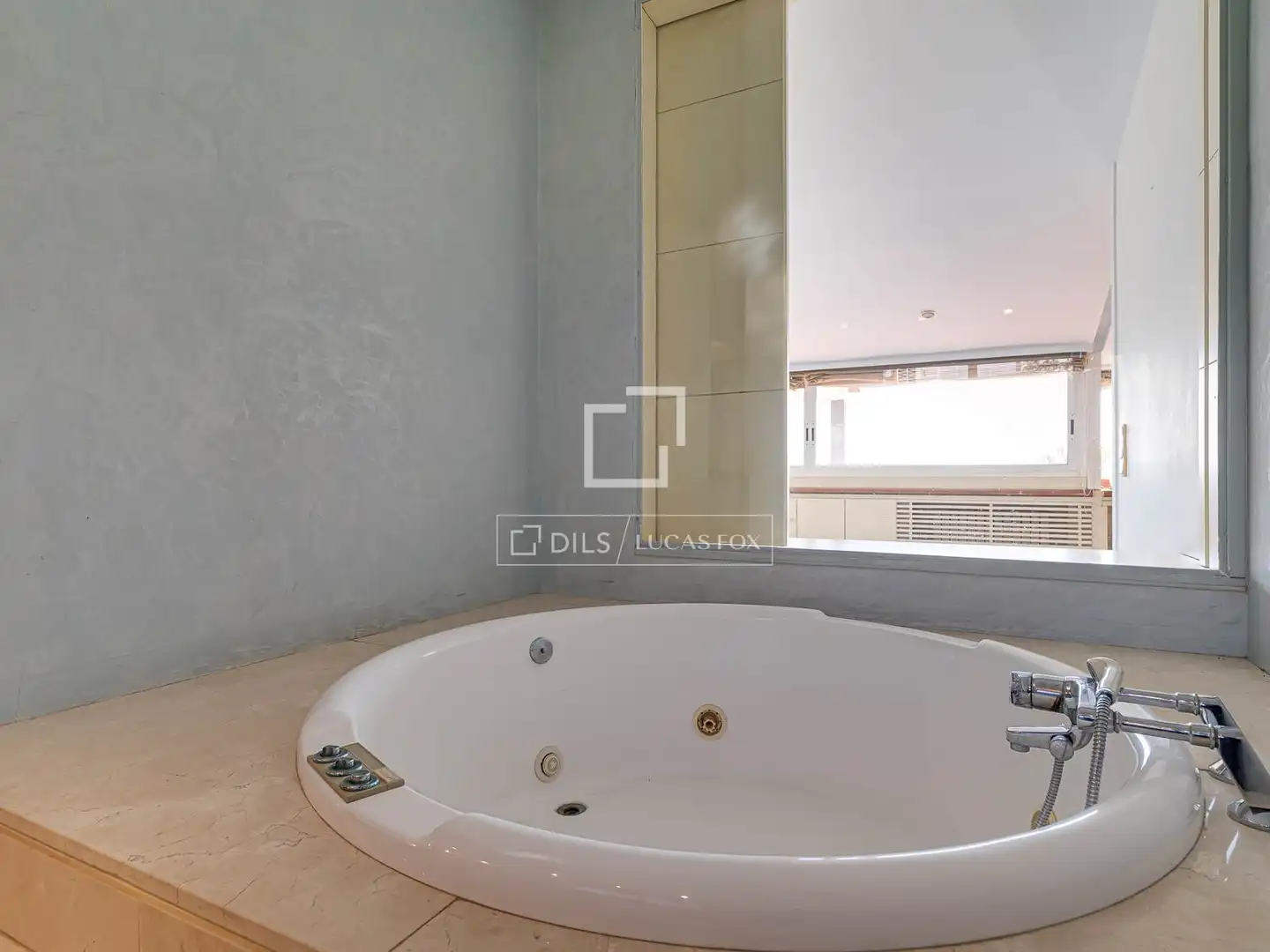 Baño de Casa o chalet de alquiler en Sant Just Desvern con Aire acondicionado, Calefacción y Jardín privado