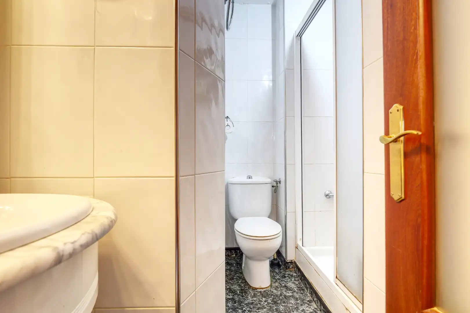 Baño de Piso en venta en A Coruña Capital  con Calefacción, Parquet y Trastero