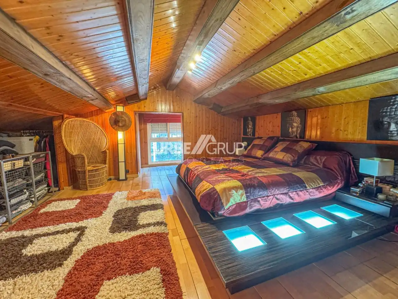 Schlafzimmer von Haus oder Chalet zum Verkauf in Sant Esteve Sesrovires mit Klimaanlage, Heizung und Terrasse