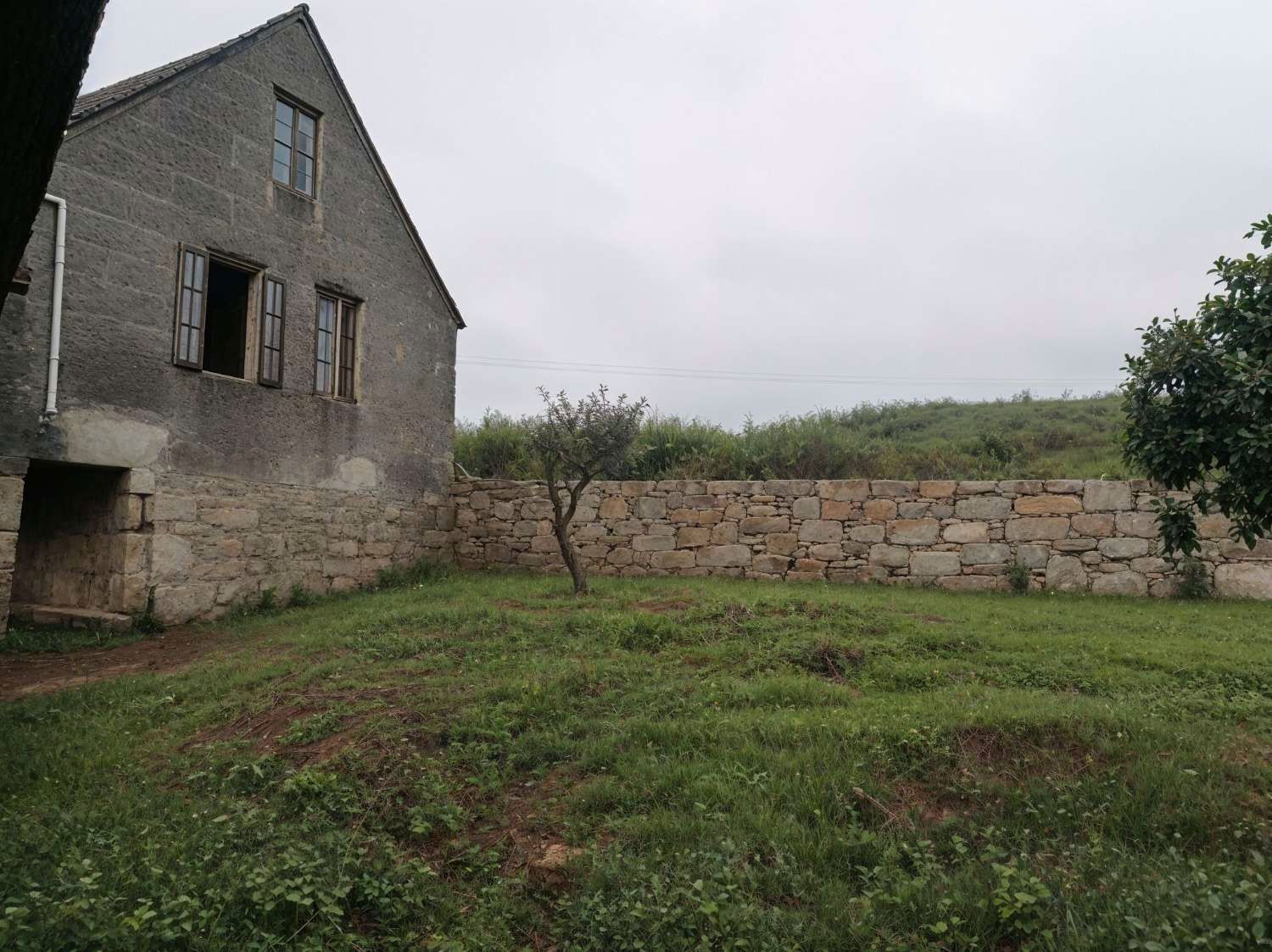 Country house zum verkauf in Meaño mit Abstellraum