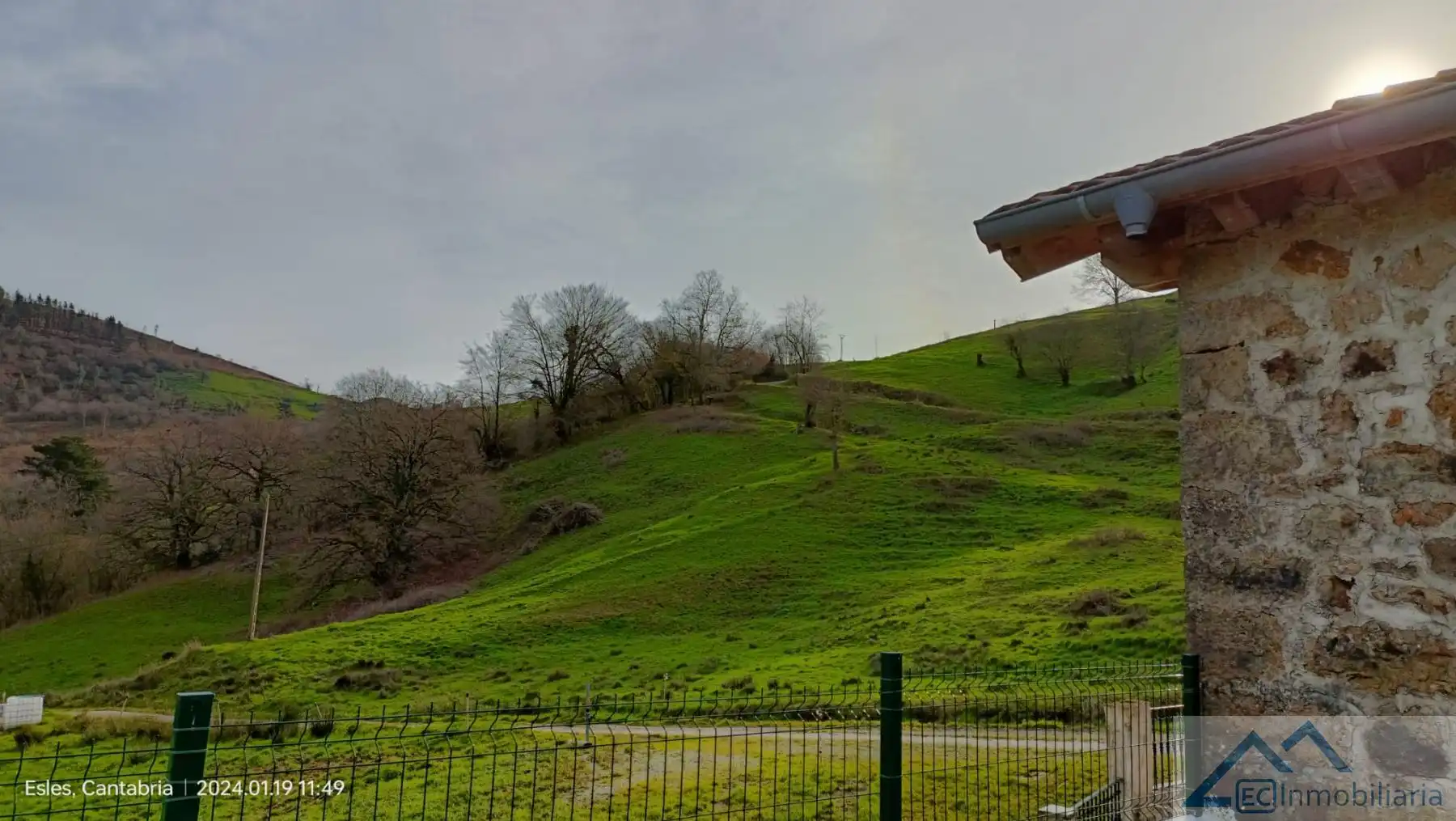 Exterior view of Country homes for sale in Santa María de Cayón