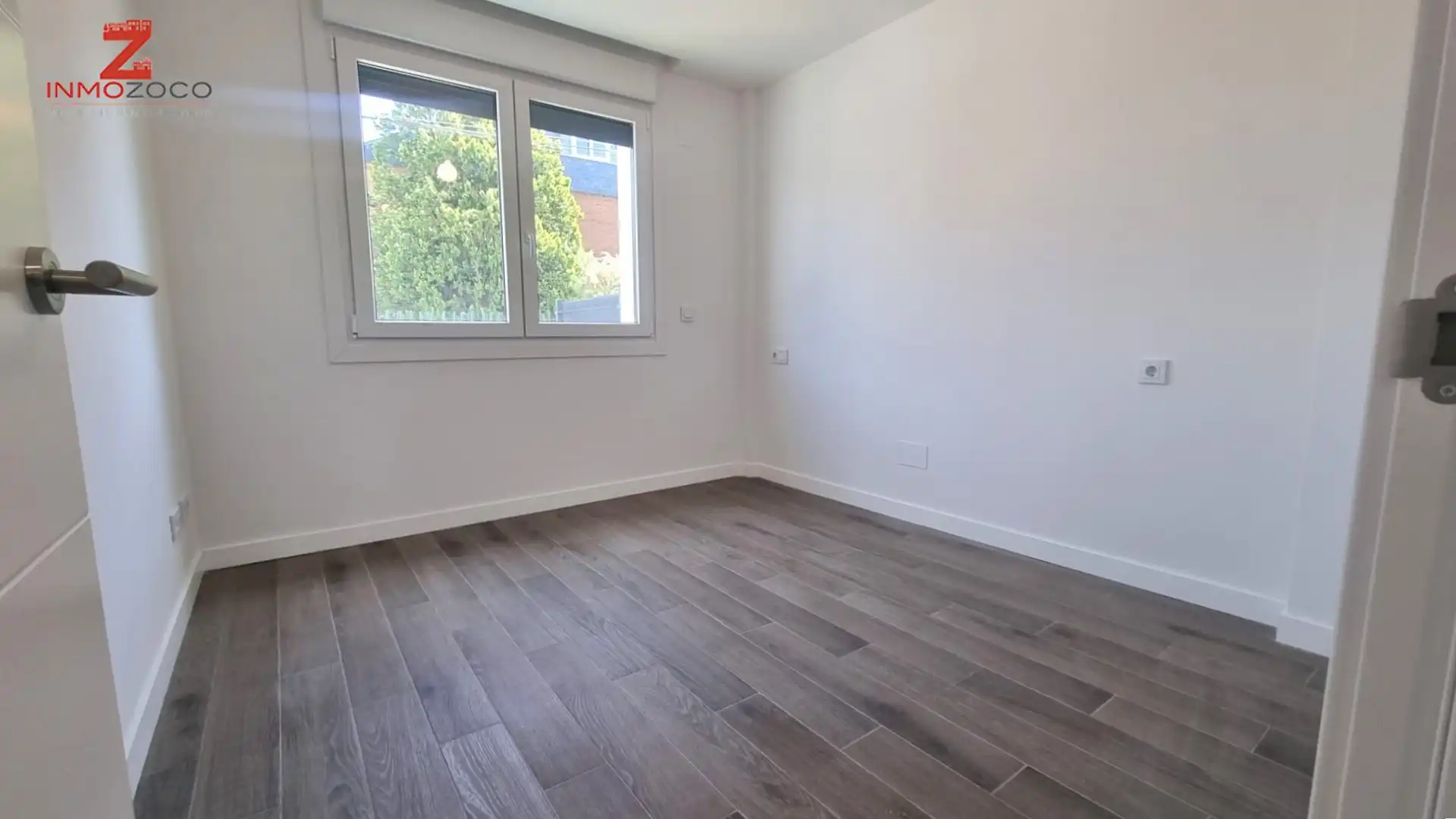 Habitación de Casa adosada en venta en Las Rozas de Madrid con Calefacción, Jardín privado y Terraza