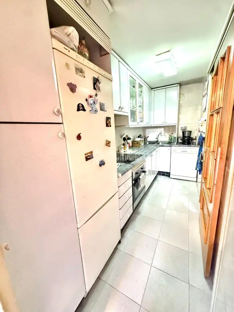 Cocina de Piso en venta en Madrid con Calefacción y Amueblado