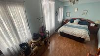 Schlafzimmer von Wohnung zum verkauf in Ortuella mit Heizung, Terrasse und Balkon