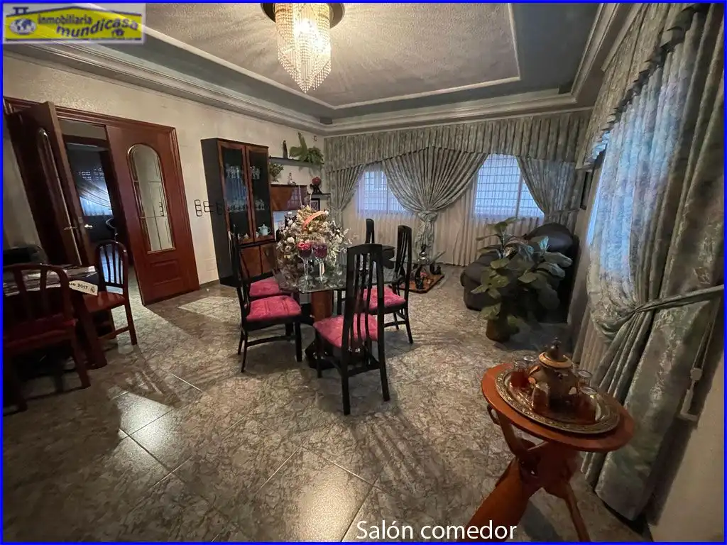 Comedor de Casa o chalet en venta en Murcia con Jardín privado, Terraza y Amueblado