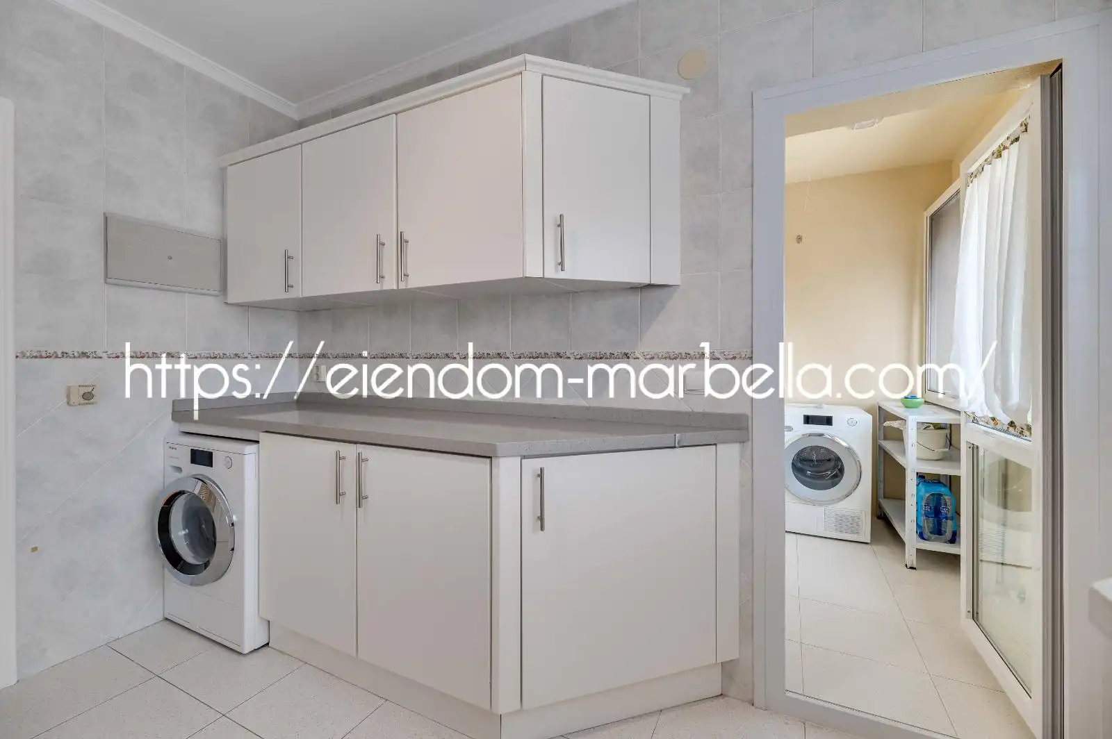 Cuina de Dúplex en venda en Marbella amb Aire condicionat, Terrassa i Traster