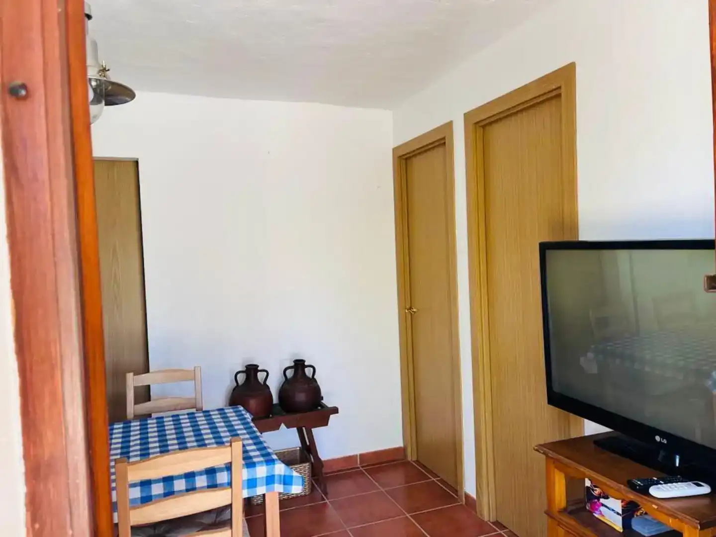 Sala d'estar de Finca rústica en venda en Cártama amb Aire condicionat i Piscina