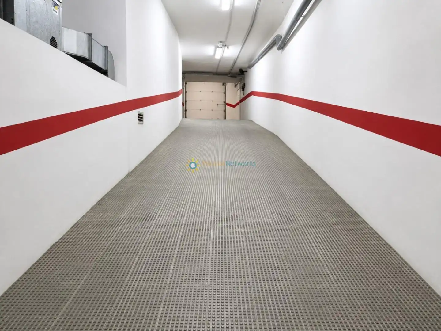 Parking de Garaje en venta en Ador