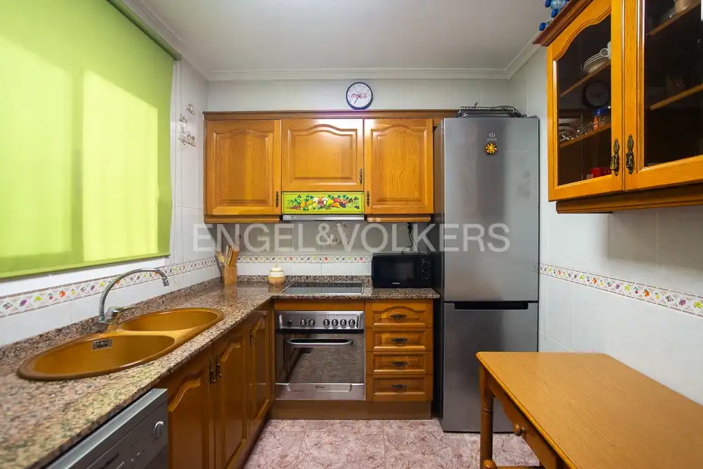 Cuina de Casa o xalet en venda en Peñíscola / Peníscola amb Calefacció, Terrassa i Traster