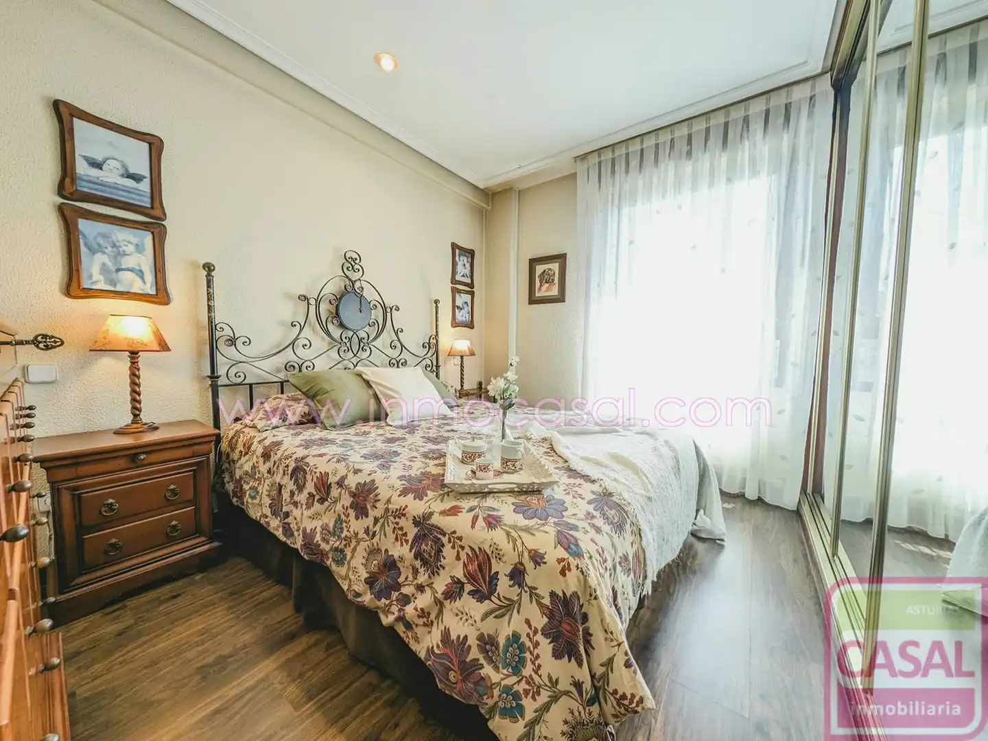 Schlafzimmer von Wohnung zum Verkauf in Oviedo  mit Heizung, Abstellraum und Möbliert