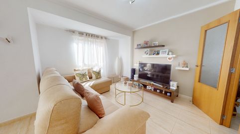 Foto 4 de Piso en venta en Carrer Hernán Cortés, Petrer, Alicante