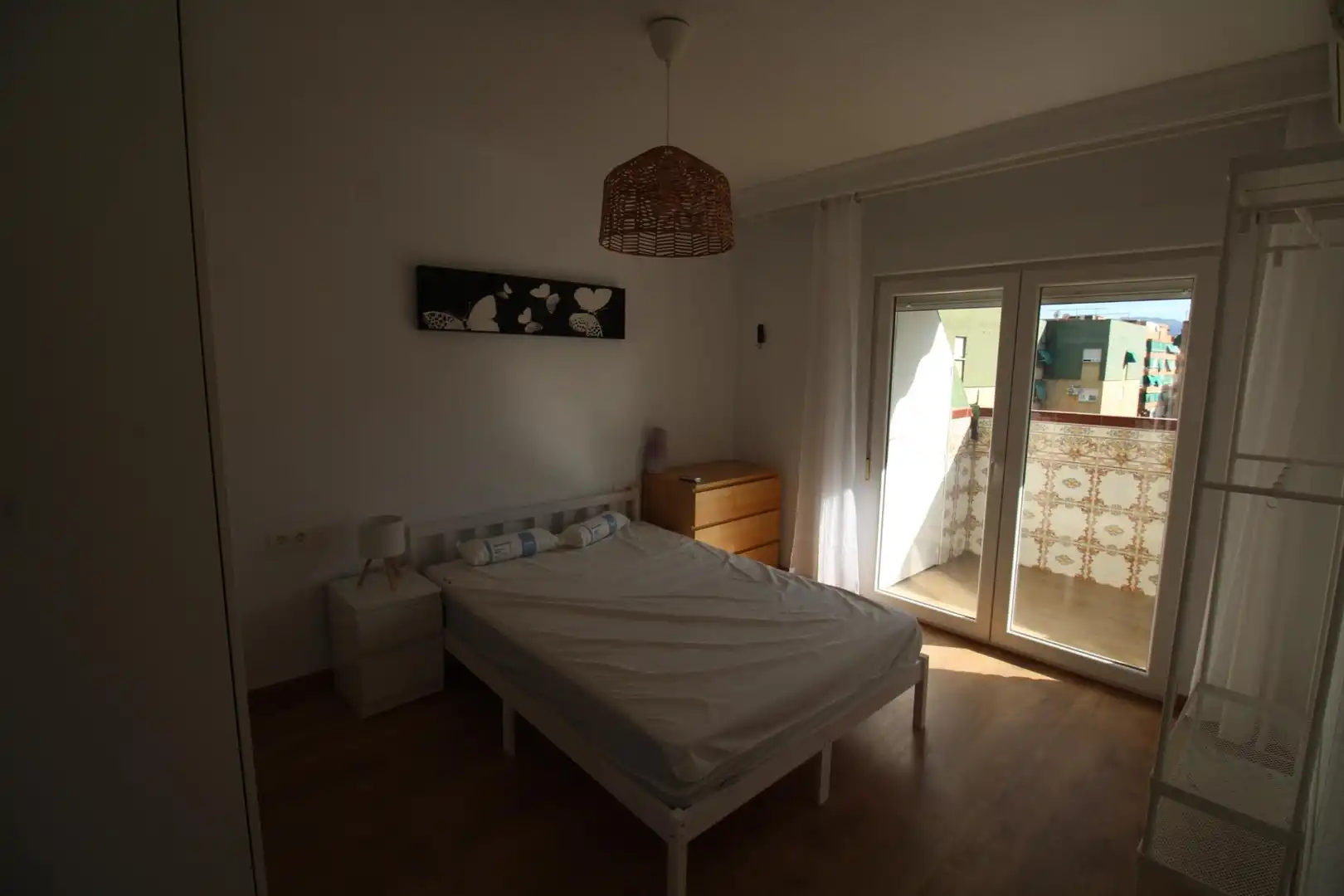 Habitación de Piso de alquiler en Granada con Aire acondicionado, Calefacción y Jardín privado