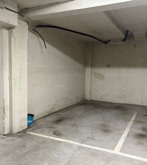 Foto 2 de Garaje de alquiler en Plaza Vaticano, 2, Centro, Avilés