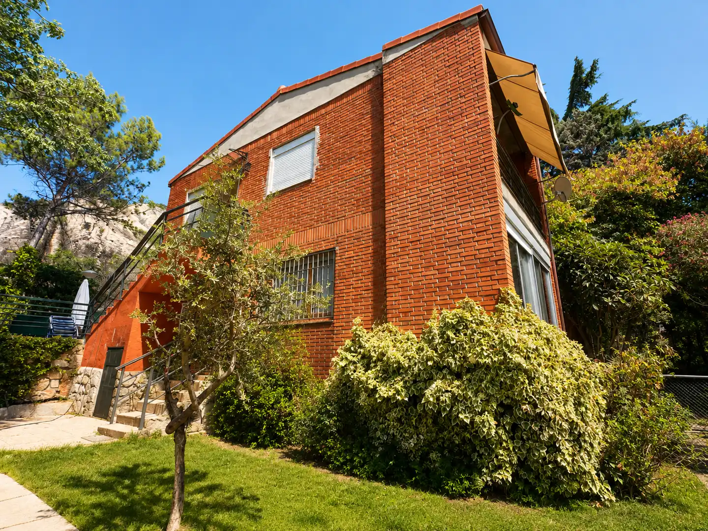 Terraced house with garden for sale in Calle Zarrazin 7, imagen 27