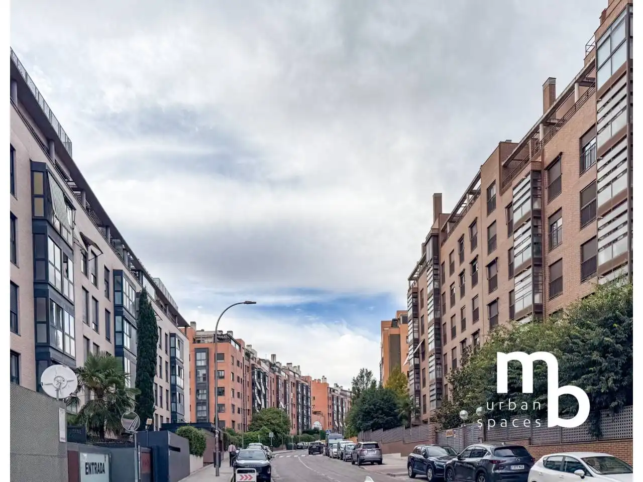 Exterior view of Flat for rent in Madrid  with Air Conditioner, Heating and Swimming Pool