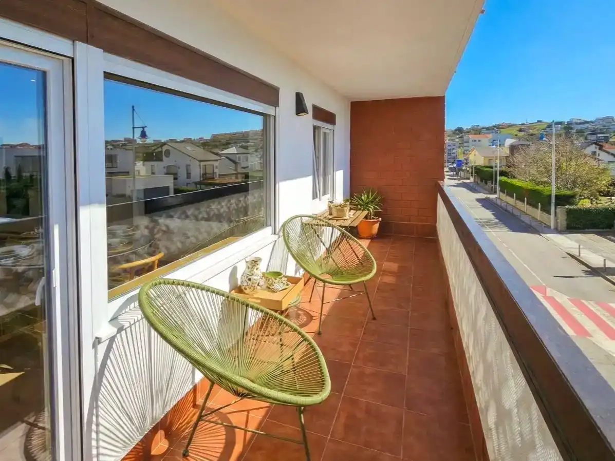 Terrassa de Apartament de lloguer en Suances amb Moblat i Balcó