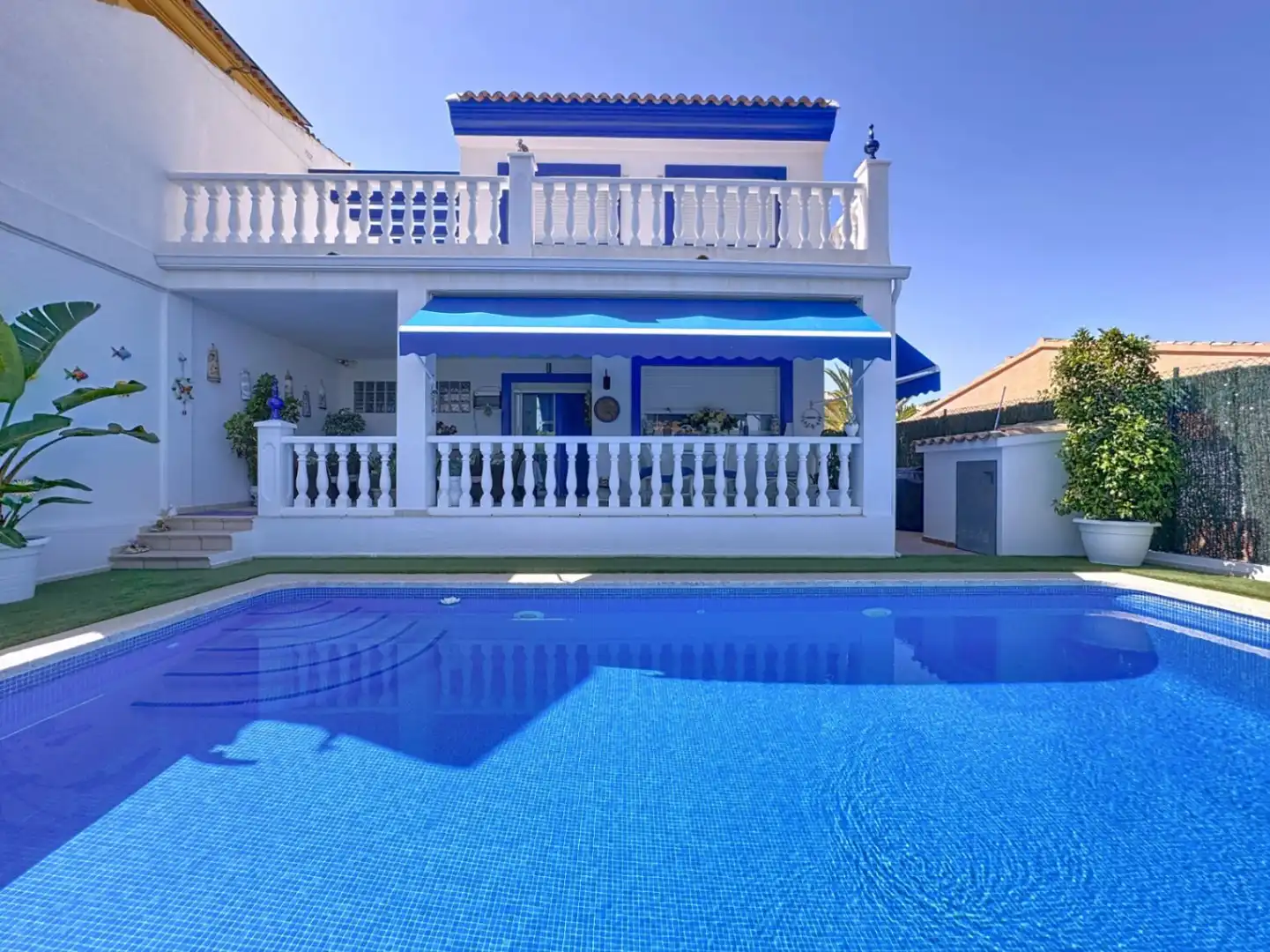 Piscina de Casa adosada en venta en L'Alfàs del Pi con Aire acondicionado, Jardín privado y Terraza