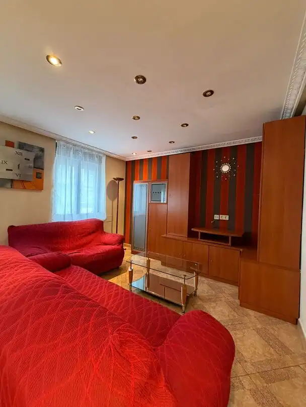 Wohnzimmer von Wohnung zur Miete in Laviana mit Heizung und Balkon