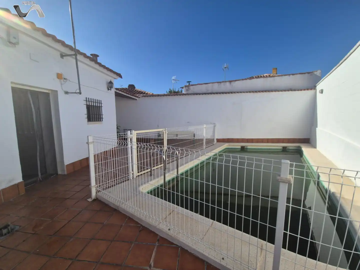 Piscina de Casa o chalet en venta en Puertollano con Aire acondicionado, Trastero y Piscina