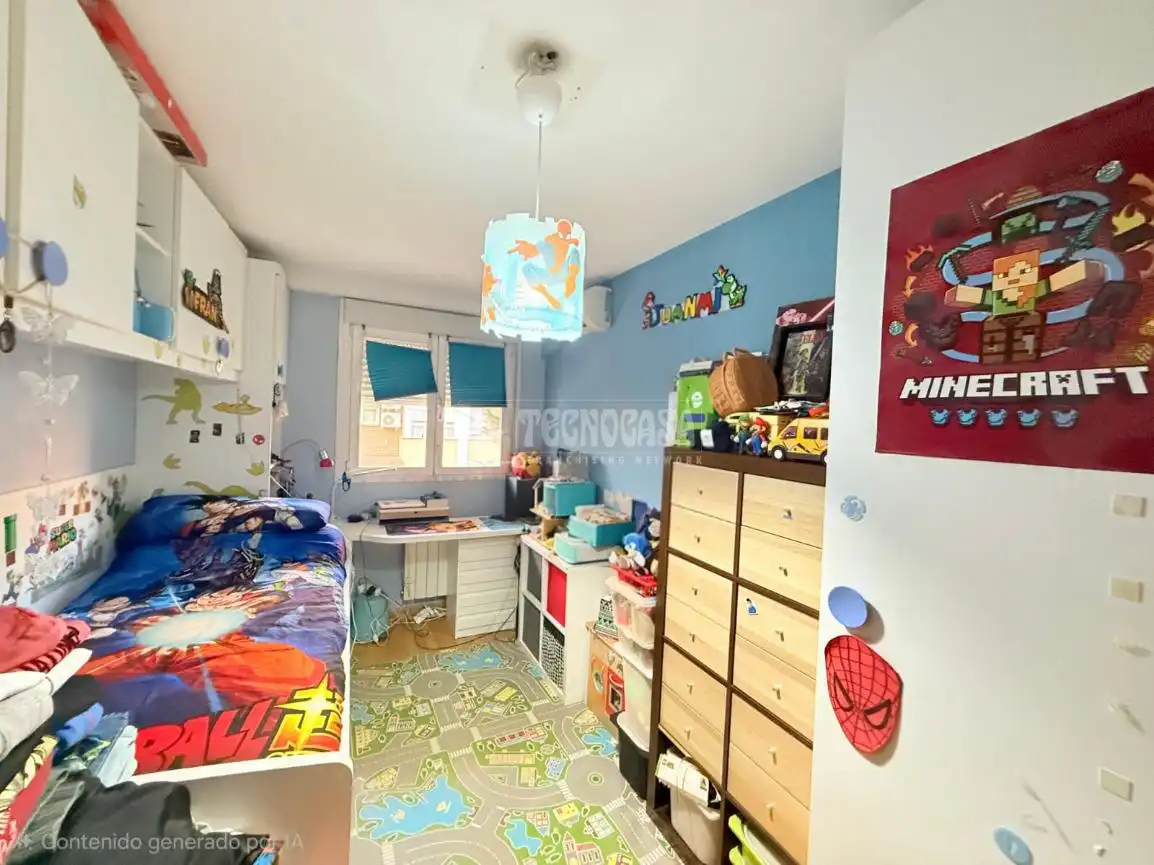 Habitación de Piso en venta en Alcorcón con Aire acondicionado y Calefacción
