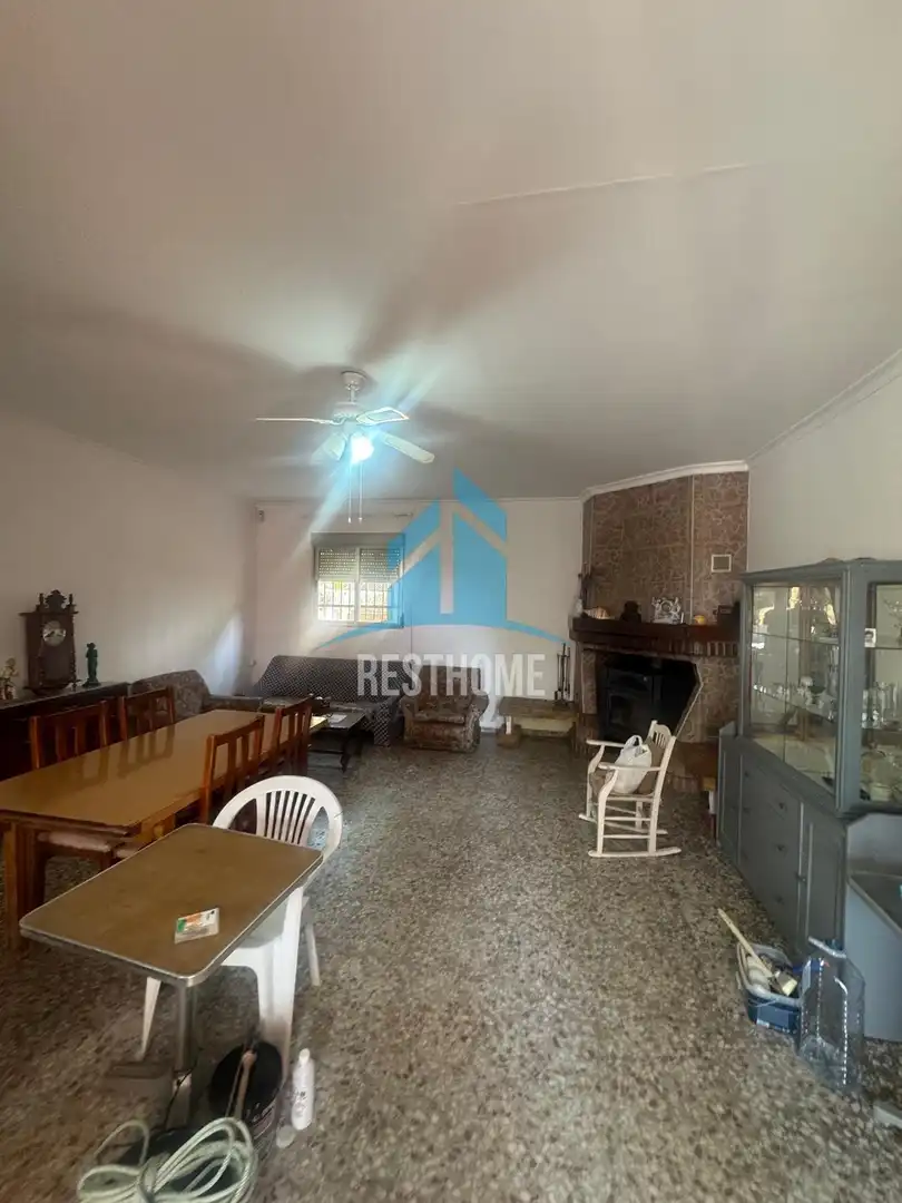 Sala d'estar de Casa o xalet en venda en Quatretonda amb Aire condicionat, Jardí privat i Terrassa