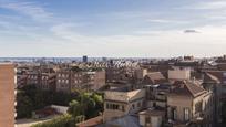 Vista exterior de Àtic de lloguer en  Barcelona Capital amb Aire condicionat, Calefacció i Terrassa