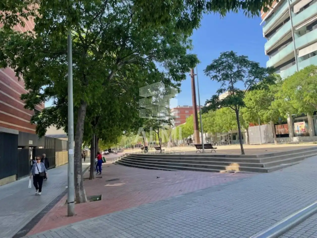 Außenansicht von Wohnung zum Verkauf in Barcelona mit Klimaanlage, Heizung und Parkett