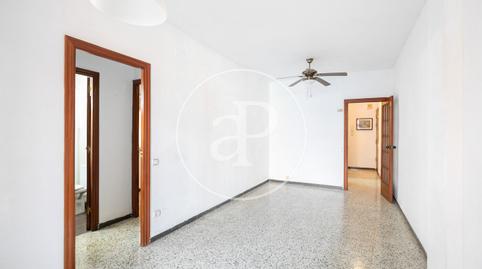 Photo 3 of Flat for sale in Rambla de Prim, La Verneda i la Pau, Barcelona