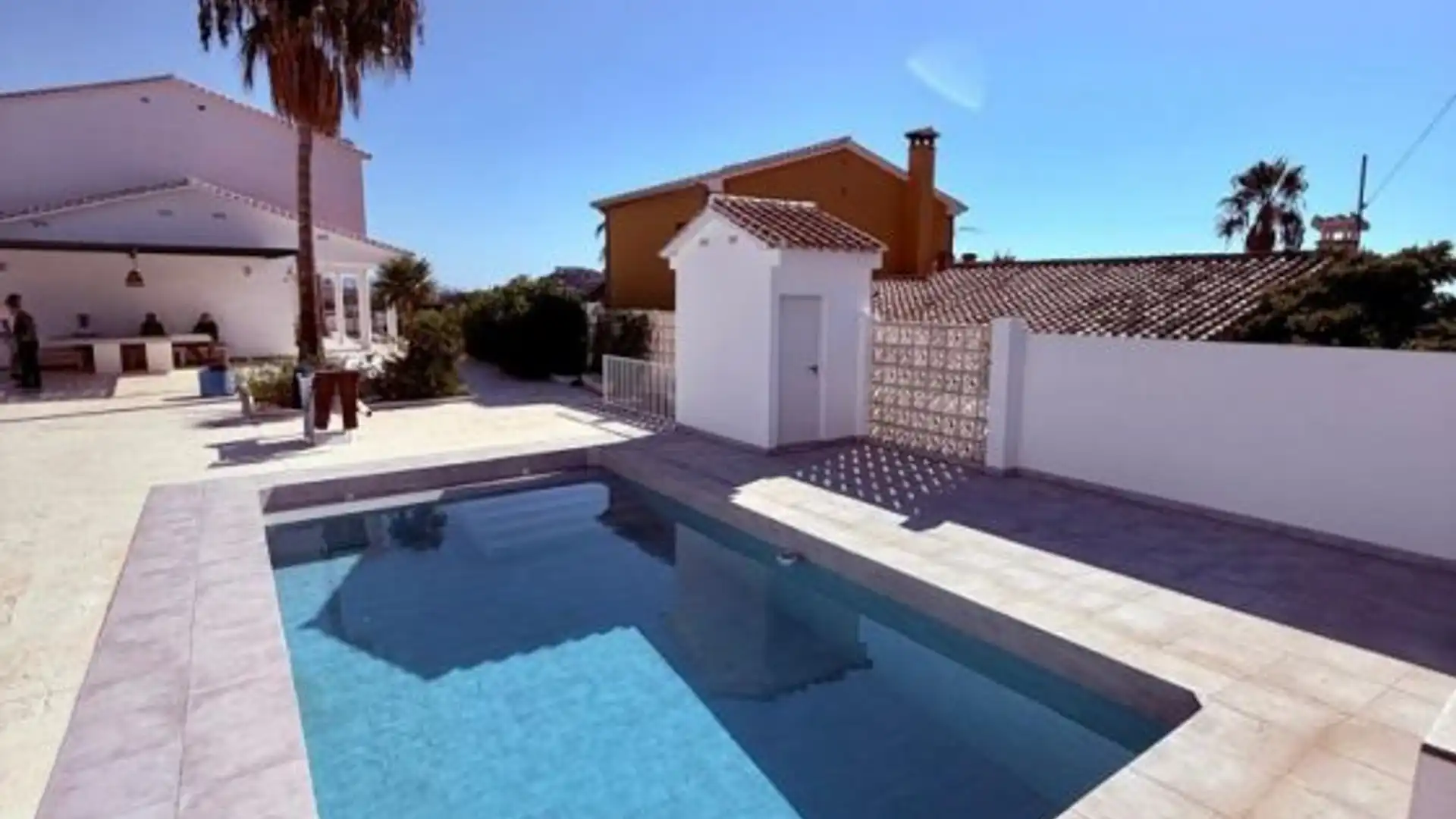 Swimming pool of Houses for sale in Vélez-Málaga  with Air Conditioner, Private garden and Terrace