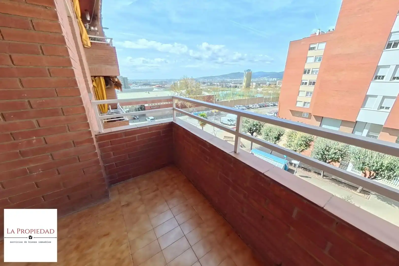 Flat with lift for sale in d'Antoni Gaudí, imagen 4