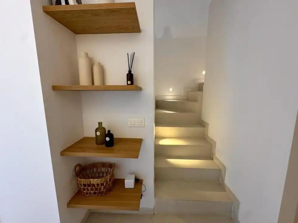 Maisonette zur Miete in Benahavís mit Klimaanlage, Terrasse und Abstellraum