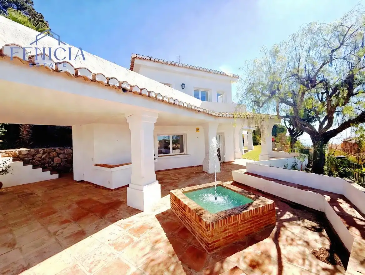 Vista exterior de Casa o chalet en venta en Almuñécar con Jardín privado, Terraza y Trastero