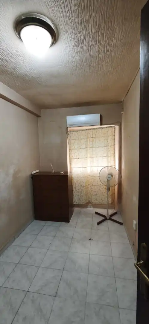 Habitación de Piso en venta en Sevilla con Amueblado