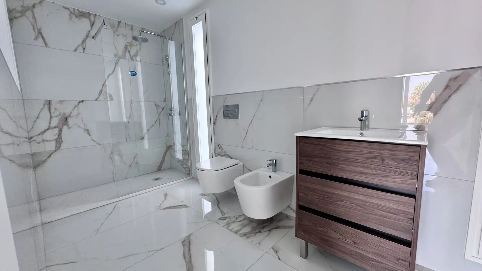 Baño de Casa o chalet en venta en Adeje con Aire acondicionado, Jardín privado y Terraza