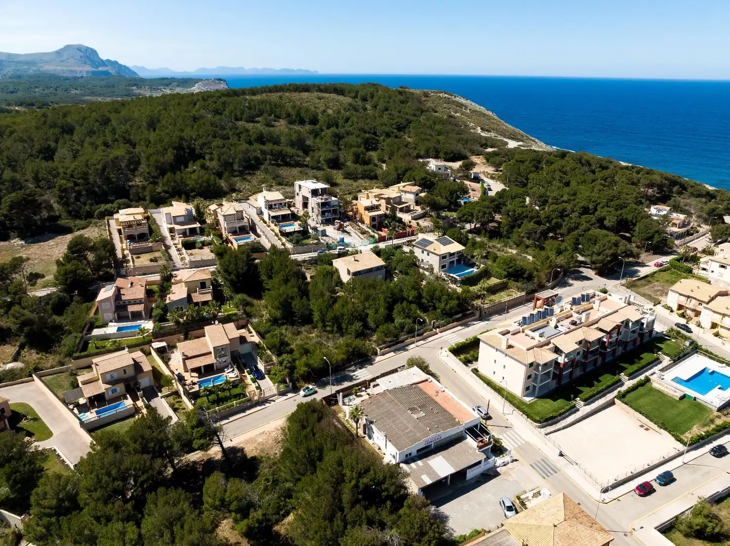 Land for sale in Cala Mesquida
