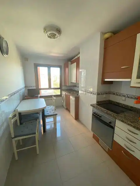 Piso en venta en HUCA - La Cadellada