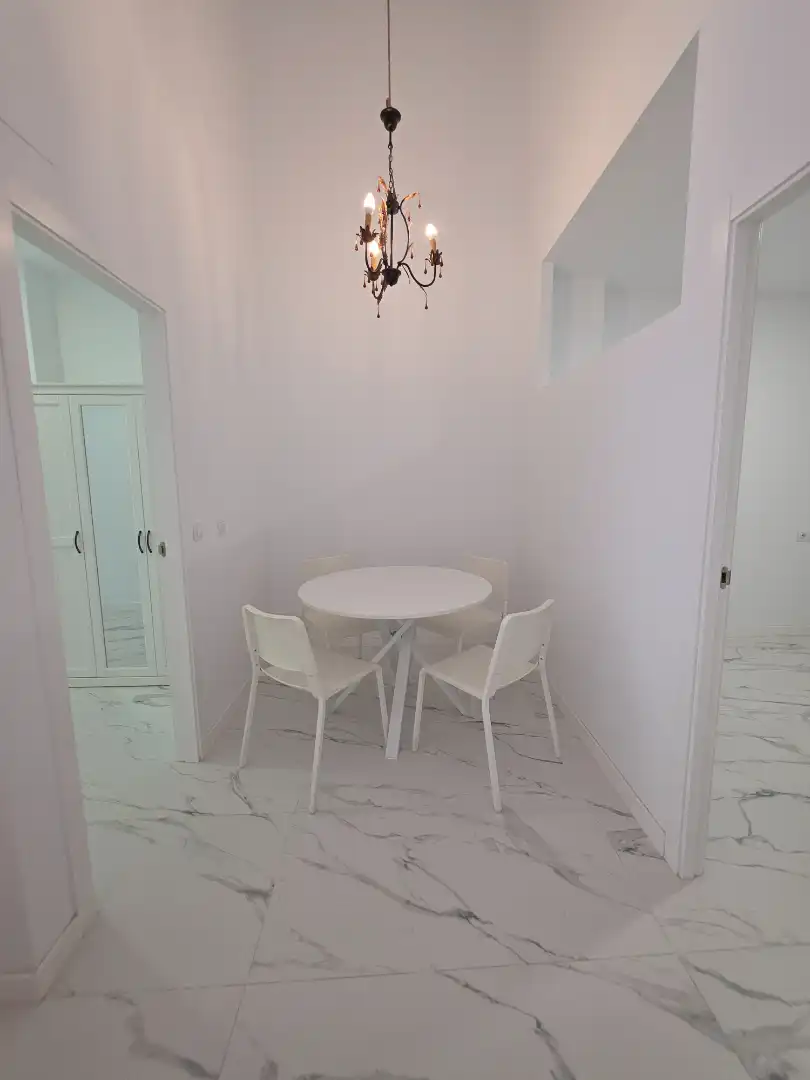 Estudio de alquiler en Calle Maestro Guerrero, 11, Parque Ayala - Jardín de la Abadía - Huelín