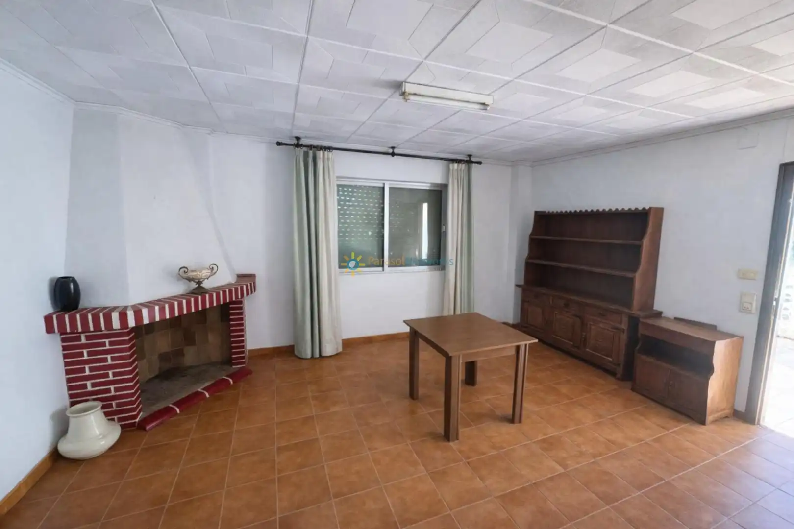 Wohnzimmer von Country house zum Verkauf in Benicolet mit Privatgarten und Terrasse