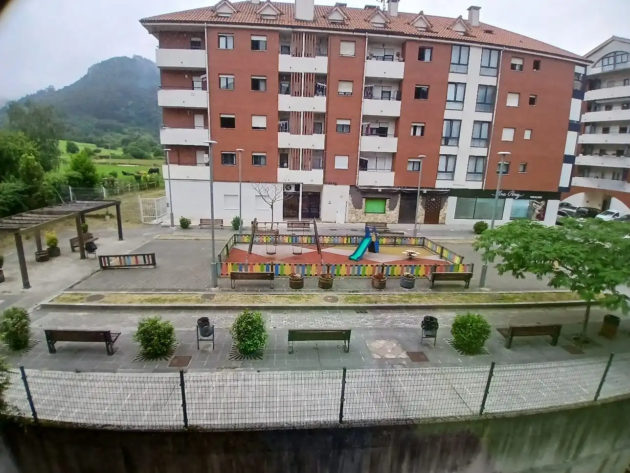 Terraza de Piso en venta en Medio Cudeyo con Calefacción, Parquet y Balcón