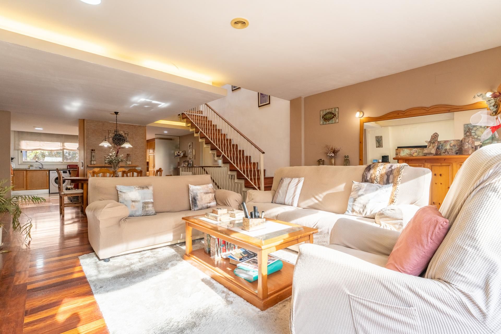 Living room of Single-family semi-detached for sale in Gavà  with Heating