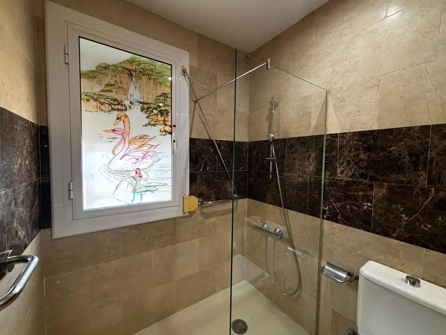 Baño de Piso en venta en Sabadell con Calefacción