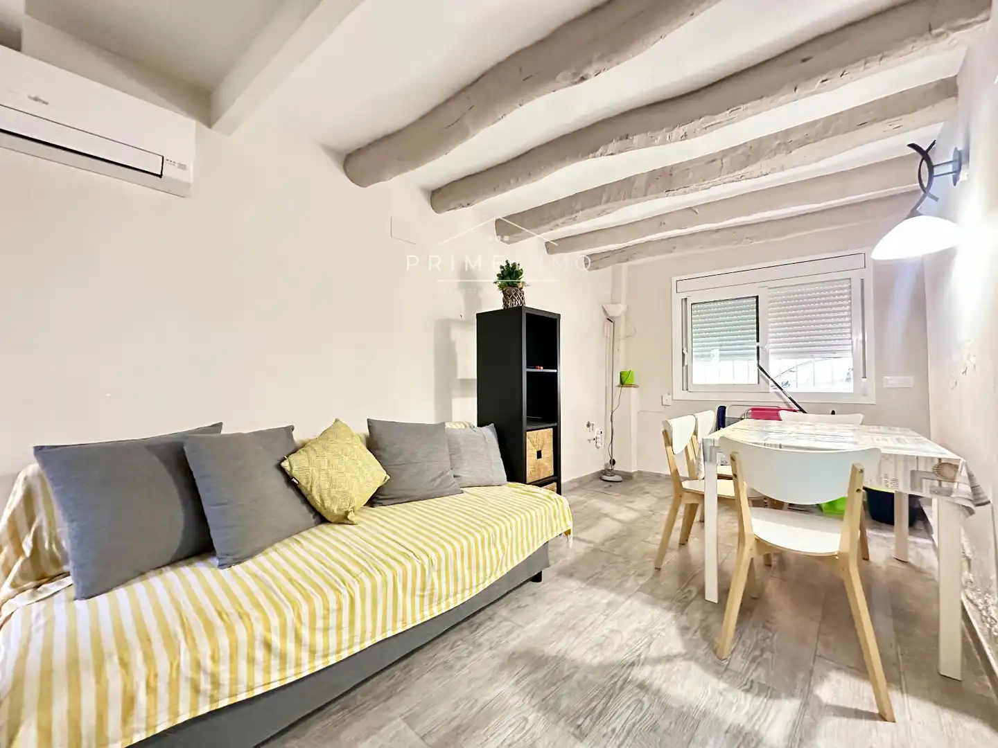 Sala d'estar de Casa adosada en venda en El Perelló amb Aire condicionat, Calefacció i Terrassa